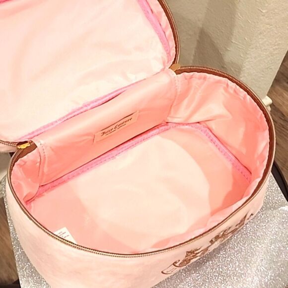 Juicy Couture Heritage Velour Cosmetic Case - Picture 6 of 8